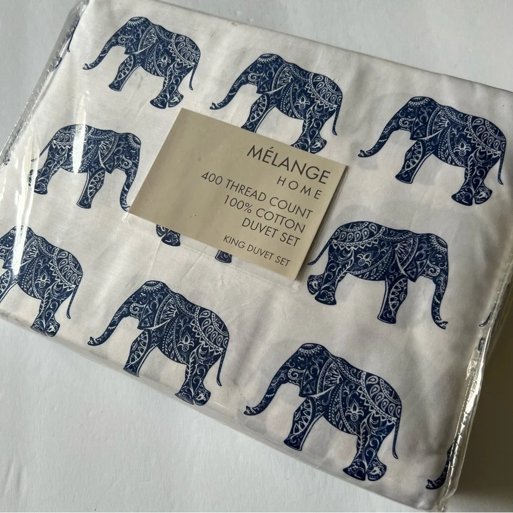 MELANGE HOME ELEPHANT PRINT 400 TC DUVET COVER AND 2 SHAMS NAVY/WHITE NWT